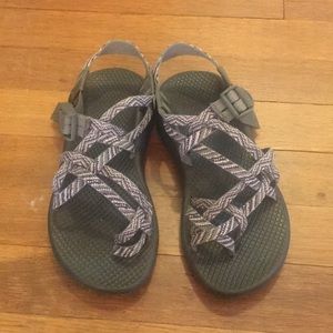 ✨Barely Worn Chacos✨